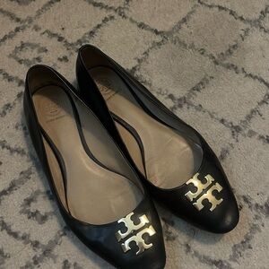 Tory Burch Black Patent Leather Flats with Gold Emblem